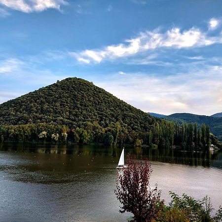Le Finestre Sul Lago ピエディルコ エクステリア 写真