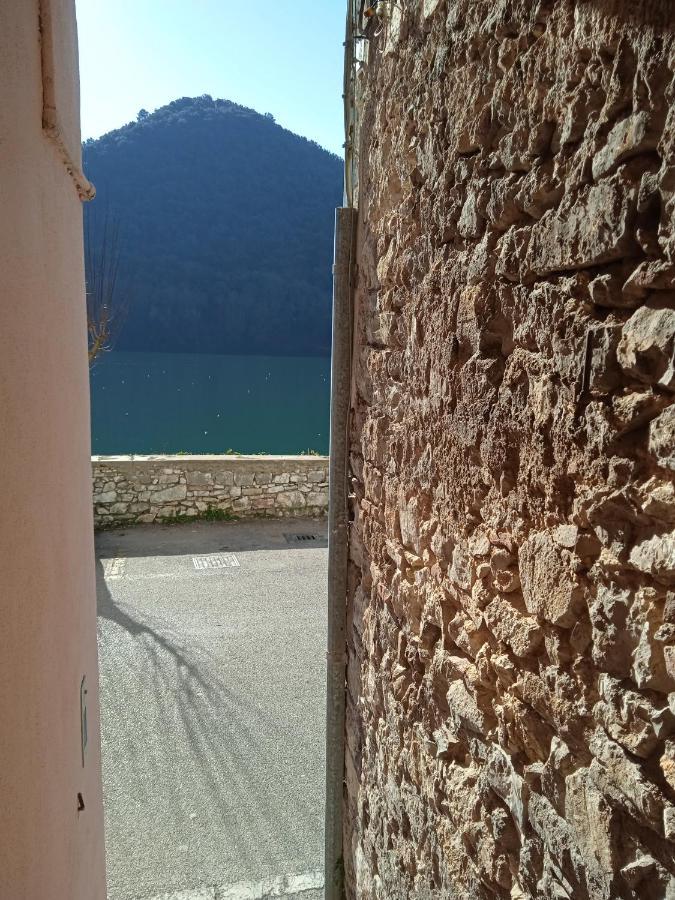 Le Finestre Sul Lago ピエディルコ エクステリア 写真