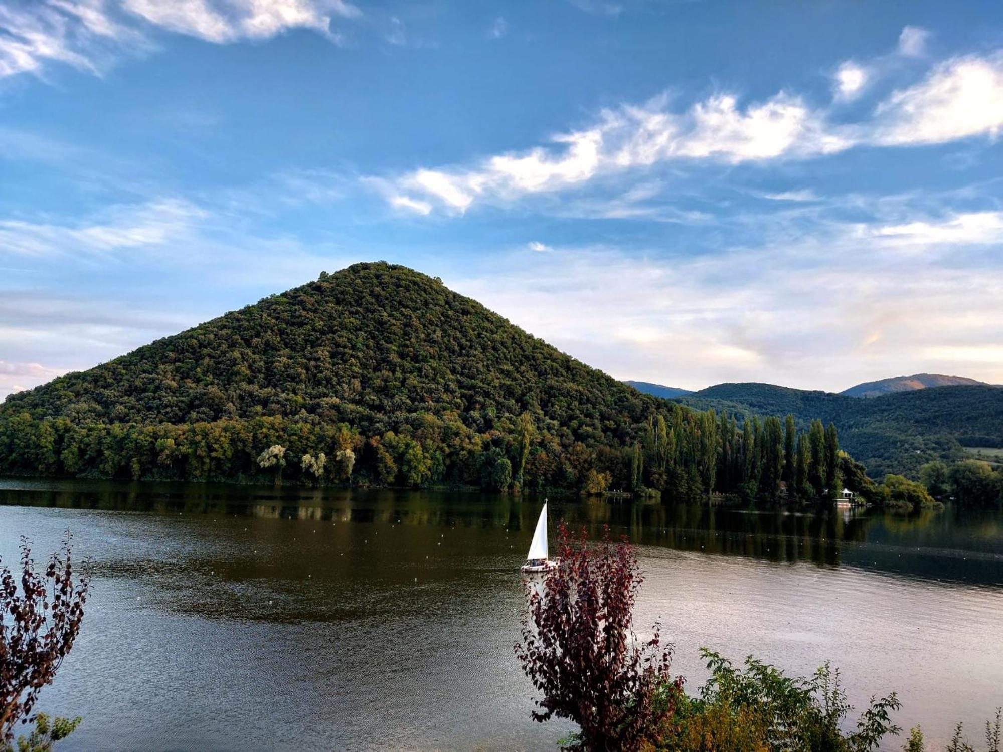 Le Finestre Sul Lago ピエディルコ エクステリア 写真