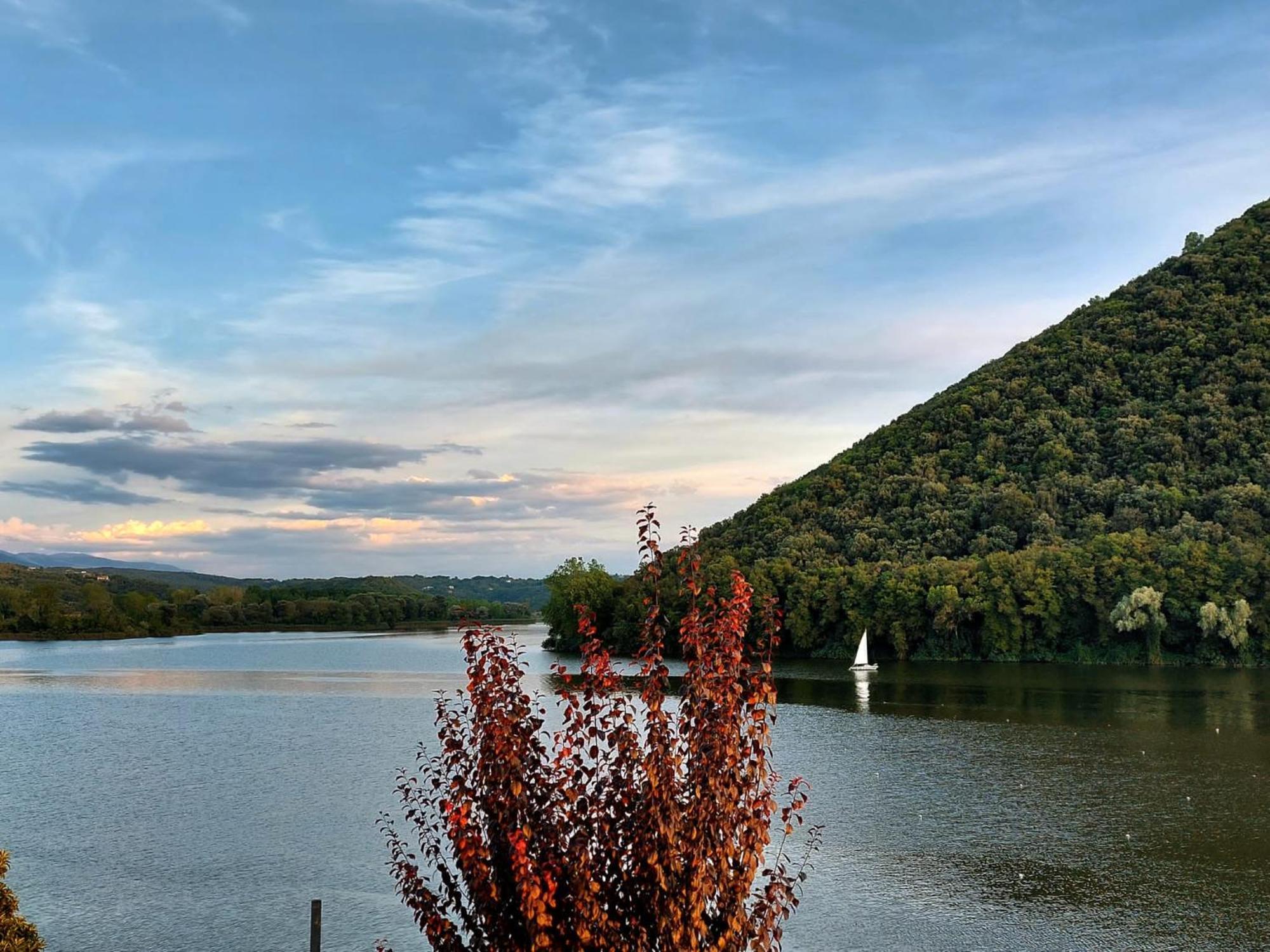 Le Finestre Sul Lago ピエディルコ エクステリア 写真
